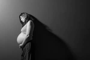 الاكتئاب أثناء الحمل | خيارات العلاج المتاحة والمخاطر المحتملة