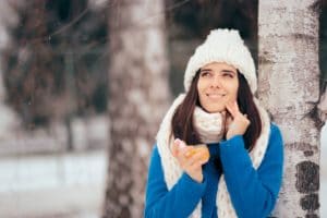العناية بالبشرة في الشتاء | 20 طريقة فعالة للحفاظ على بشرتك من برد الشتاء